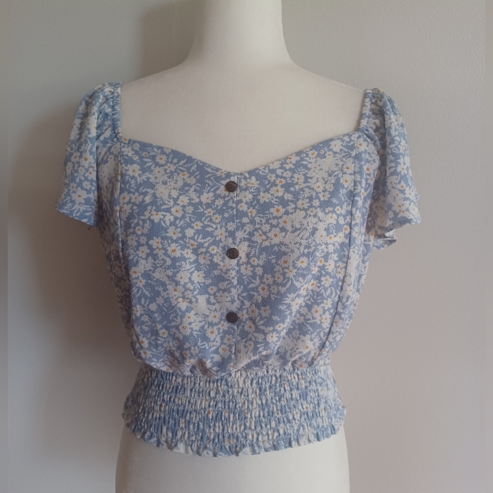 Monteau floral crop top size Large